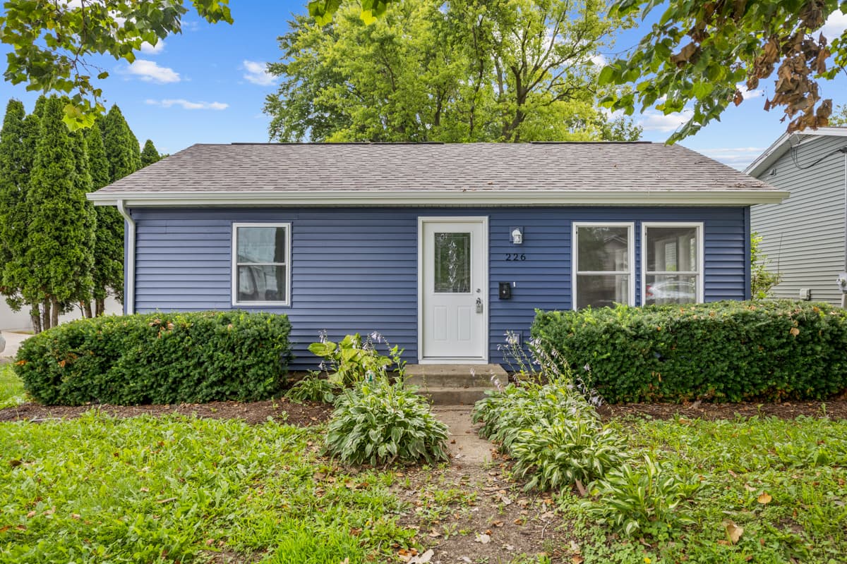 226 Stiles Street, Genoa