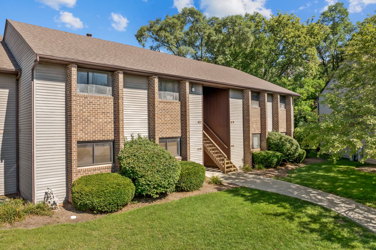 418 Heine Avenue, Elgin